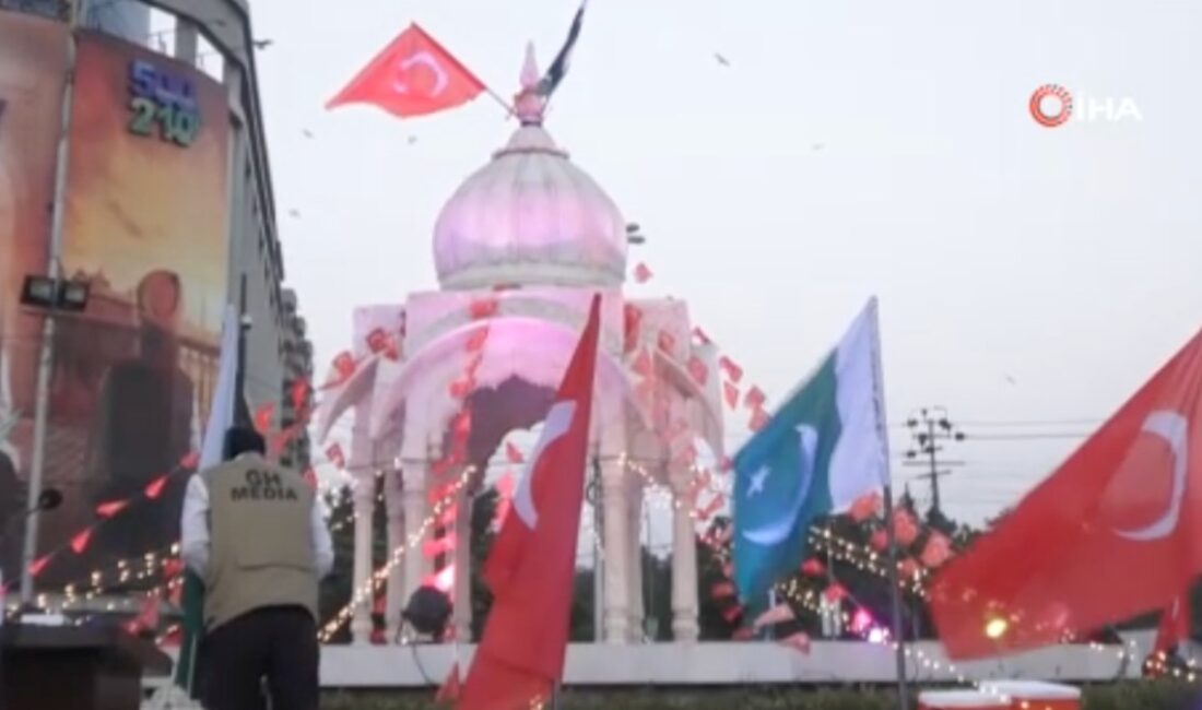 Cumhurbaşkanı Erdoğan'ın Pakistan ziyareti, iki ülke arasındaki ilişkileri güçlendirmek ve