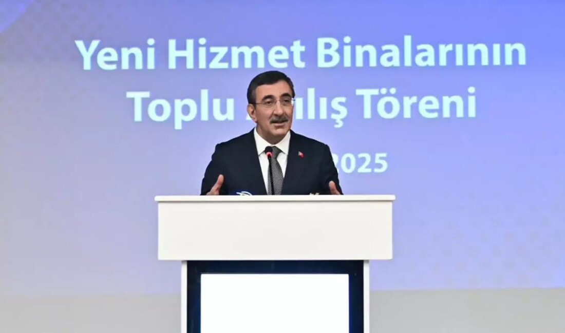 Cumhurbaşkanı Yardımcısı Cevdet Yılmaz, üniversitelerin farklılaşma ve ihtisaslaşma gerekliliğini vurguluyor.