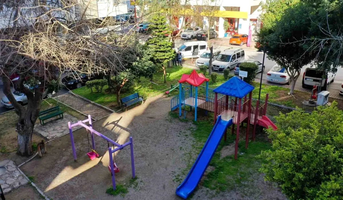 Muratpaşa Belediyesi, 2021 yılında trafik kazasında hayatını kaybeden CHP Konyaaltı