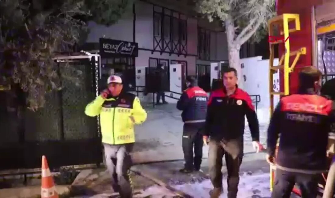 Denizli'de bir engelli bakım merkezinde çıkan yangın paniği, çalışanlar ve