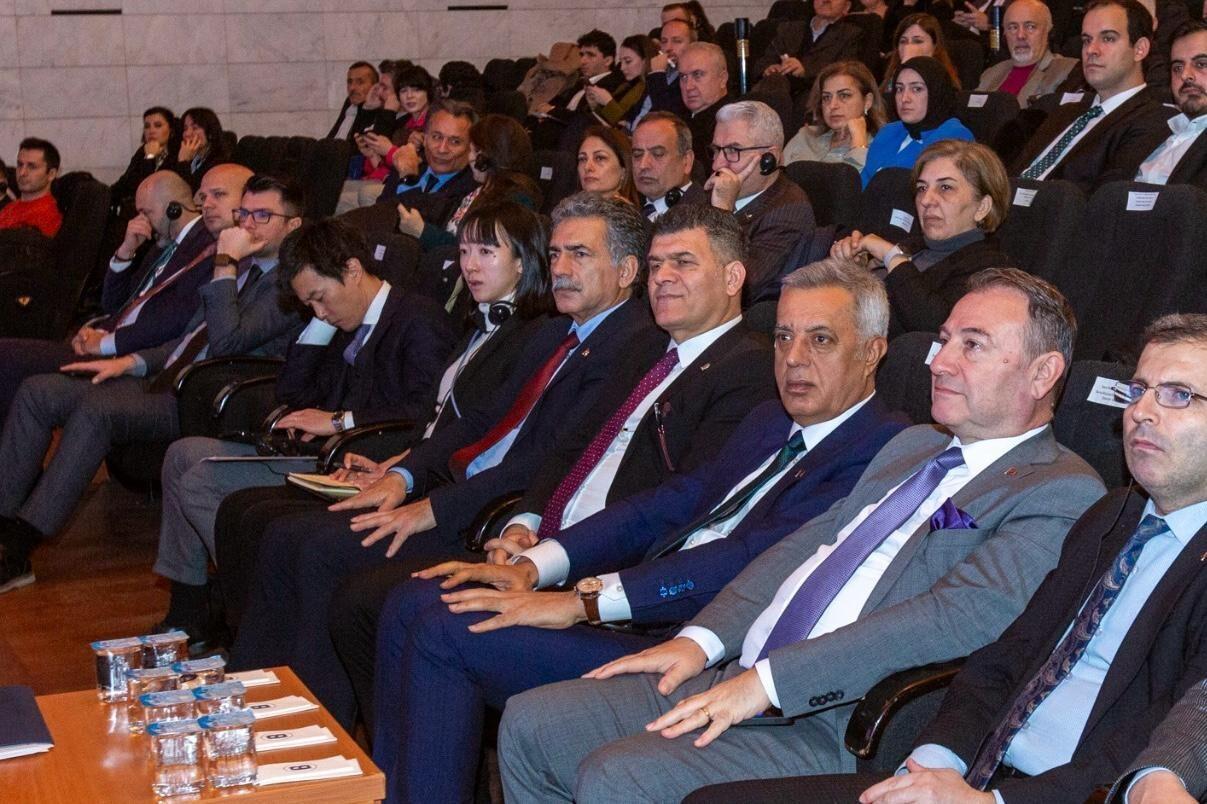 Gemlik Belediye Başkanı Şükrü Deviren, Bursa Büyükşehir Belediyesi'nin düzenlediği ve