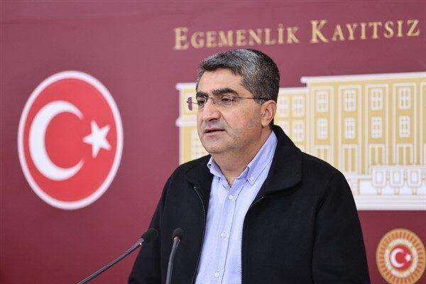 DEVA Partisi Genel Başkan Yardımcısı ve Mersin Milletvekili Ekmen, TBMM