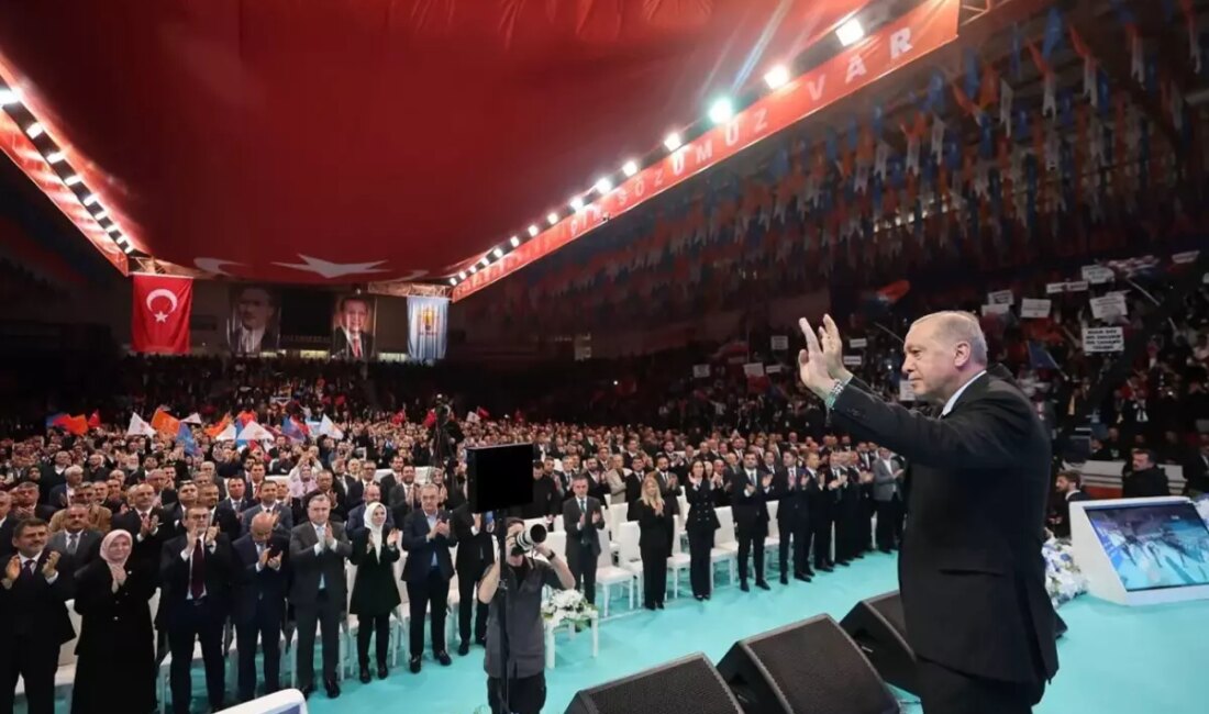 DEVA Partisi Genel Lider Yardımcısı ve Adana Milletvekili Sadullah Kısacık,