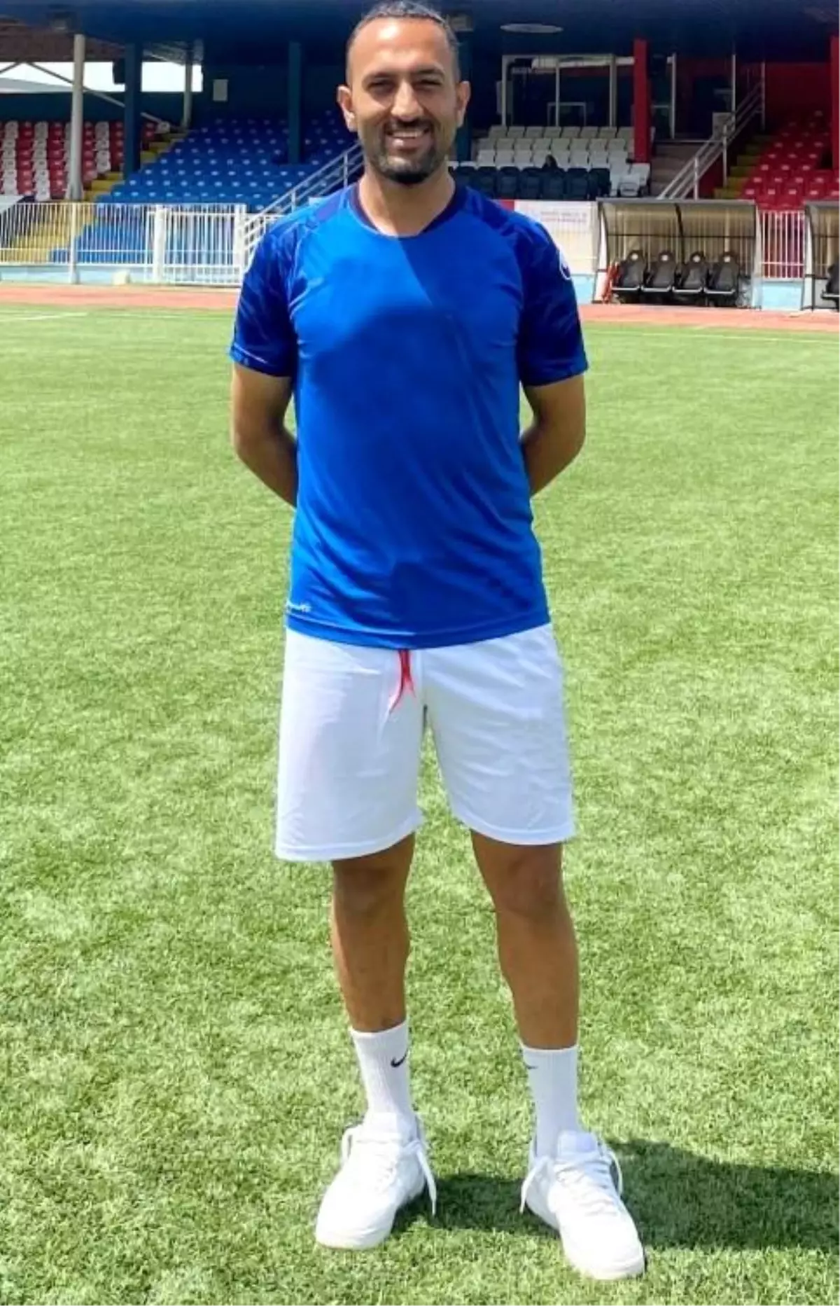 Develigücü'nde Abdulkadir Dilekçi'nin kadro dışı bırakılması spor camiasında yankı uyandırdı.