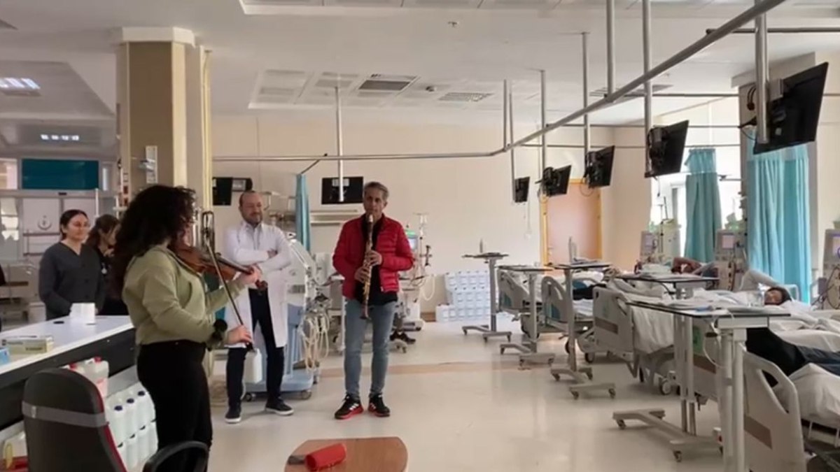 Diyaliz hastalarına umut ve moral vermek amacıyla düzenlenen müzik etkinliği,