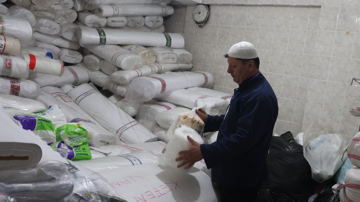 Diyarbakır'da meydana gelen depremin ardından yaşanan gassallık deneyimlerini keşfedin. Acı,