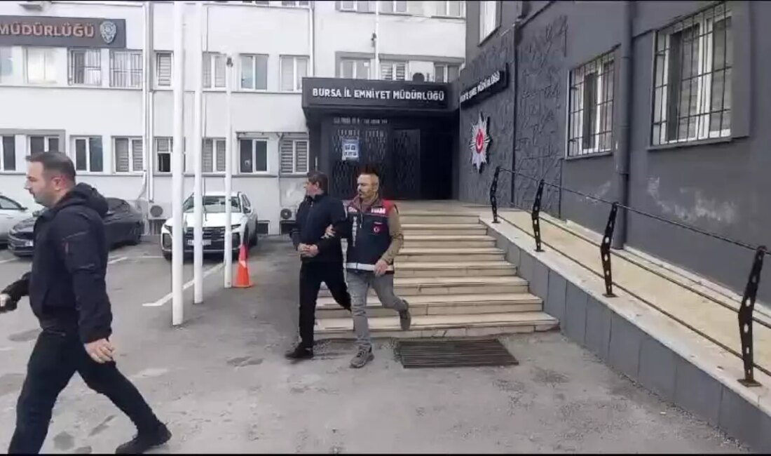Engelli çocuklar ismine bağış toplayan dolandırıcı, operasyonla yakalanarak tutuklandı.