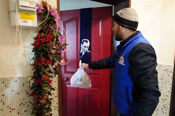 Karla mücadele çalışmalarının yanı sıra, Düzce Belediyesi’nin Sosyal Yardım İşleri