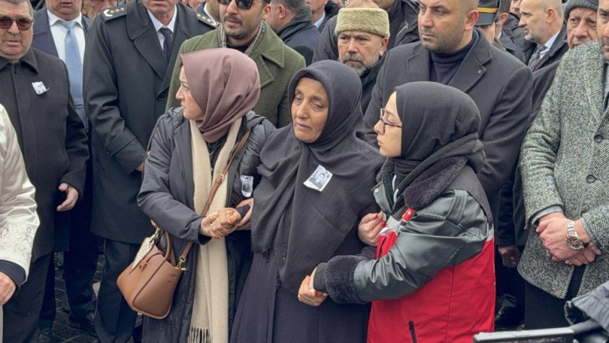 Düzce Şehidini Son Yolculuğuna Uğurladı