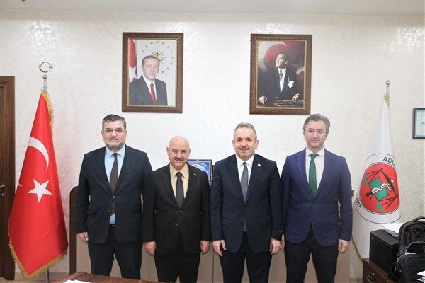 Rektörlük Çalıştay Salonu’nda gerçekleştirilen imza törenine; Düzce Üniversitesi Rektörü Prof.