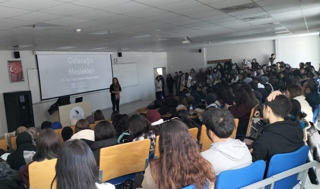 Düzce Üniversitesi Kariyer Geliştirme ve Mezun İzleme Uygulama ve Araştırma