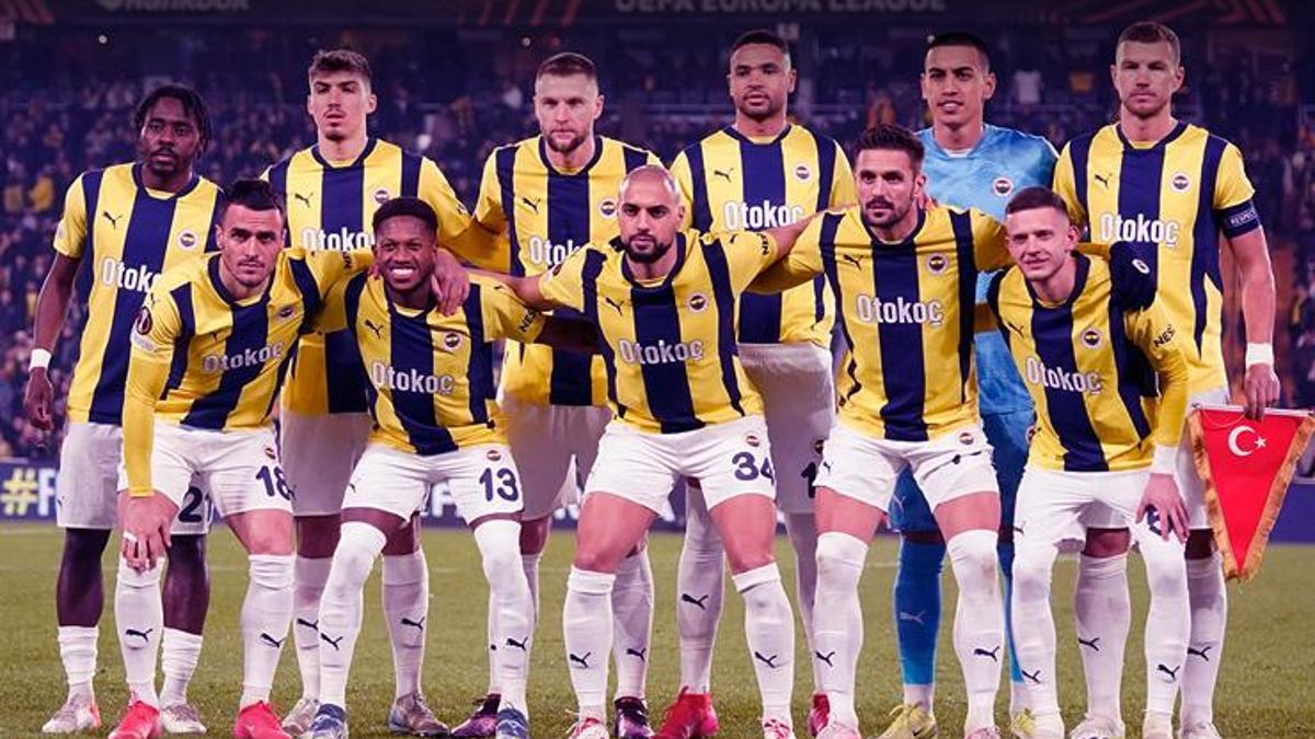 Süper Lig, Avrupa Ligi ve Türkiye Kupası'nda uğraş eden Fenerbahçe,