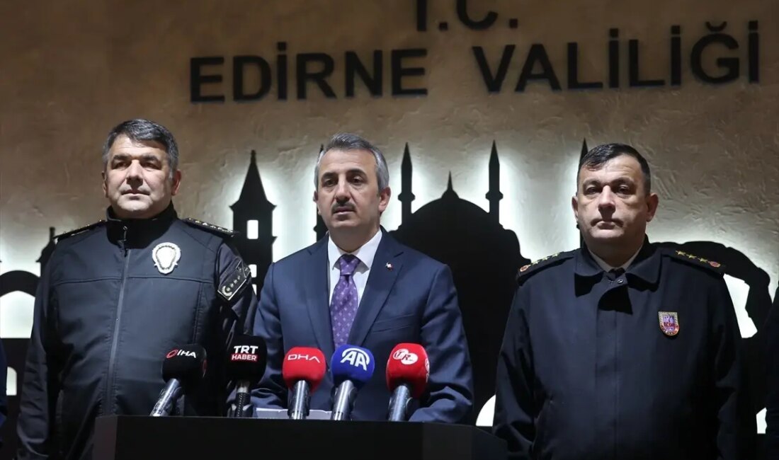 Edirne'de gerçekleştirilen uyuşturucu operasyonlarında 1 ton 223 kilogram uyuşturucu madde