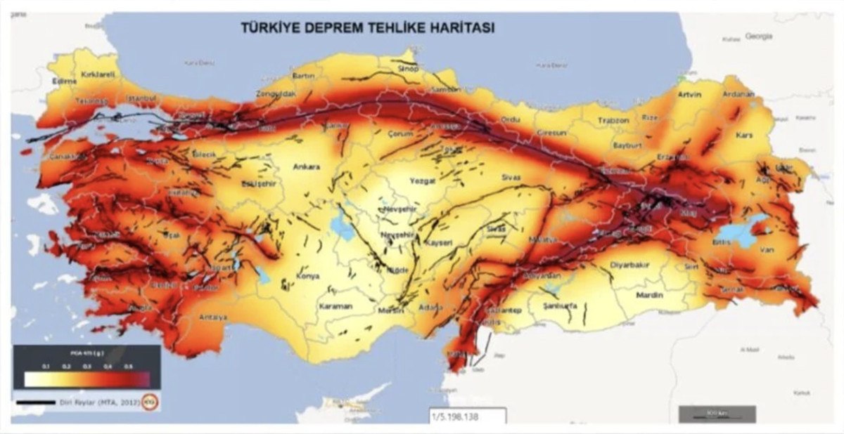 Ege Denizi'nde Depremler Paniğe Neden Oldu