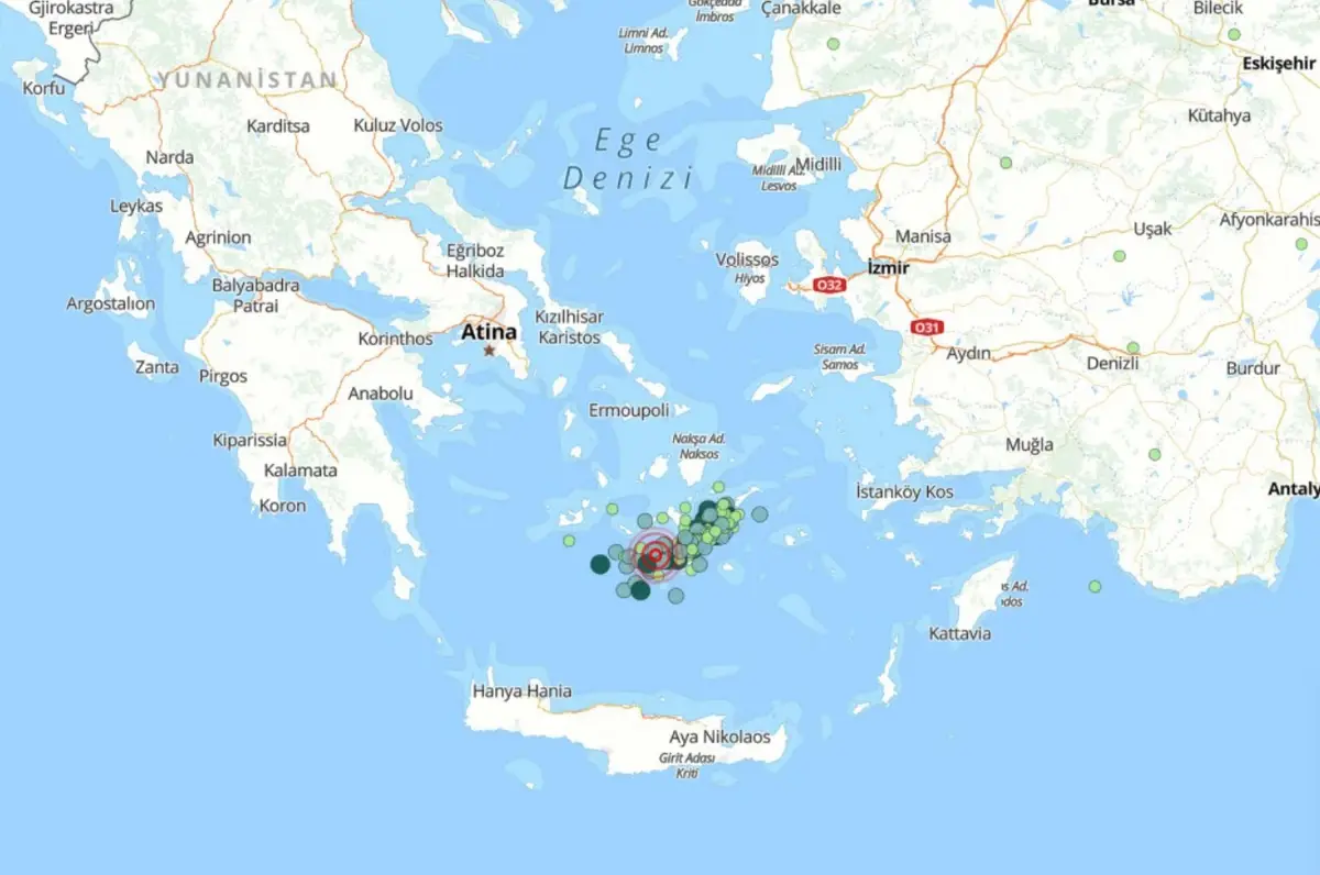 Ege Denizi'nde yaşanan yoğun sismik hareketlilik, bölgenin jeolojik yapısını ve