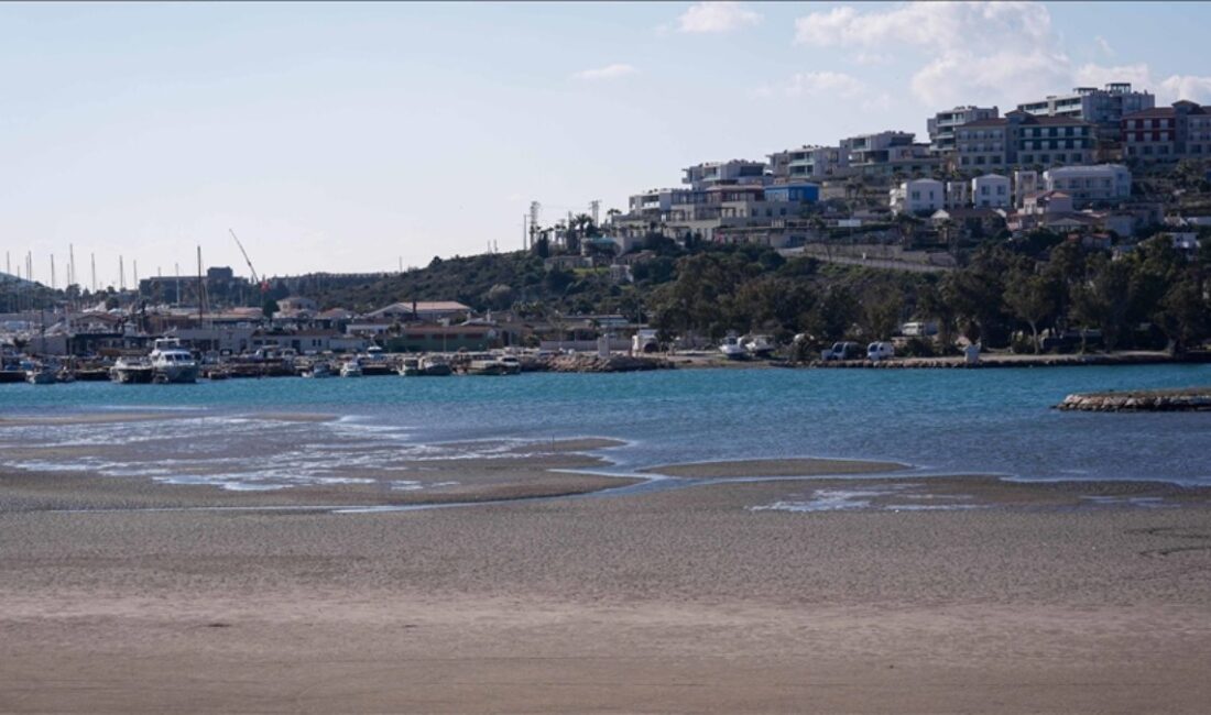 Ege Bölgesi'nde deniz çekilmeleri ve depremlerle ilgili endişeleri ele alıyoruz.