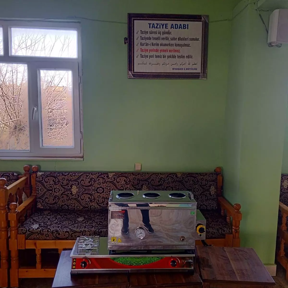 Diyarbakır'ın Eğil Belediyesi, mahallelerin toplumsal dayanışmasını güçlendirmek maksadıyla taziye konutlarına