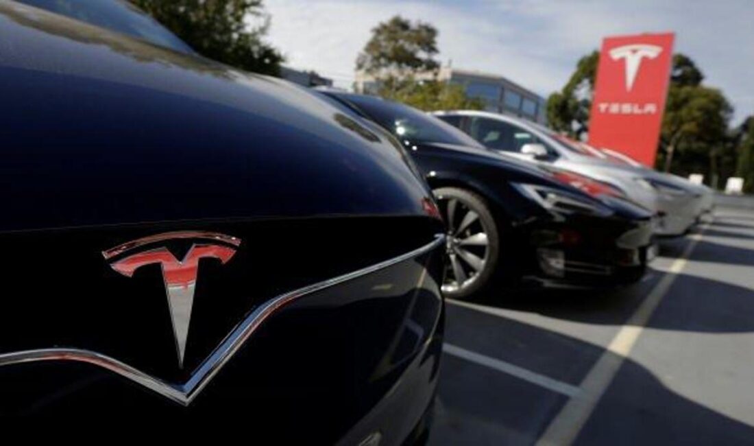Elon Musk ve Tesla'nın Avrupa'daki satış düşüşünün nedenlerini keşfedin. Pazar