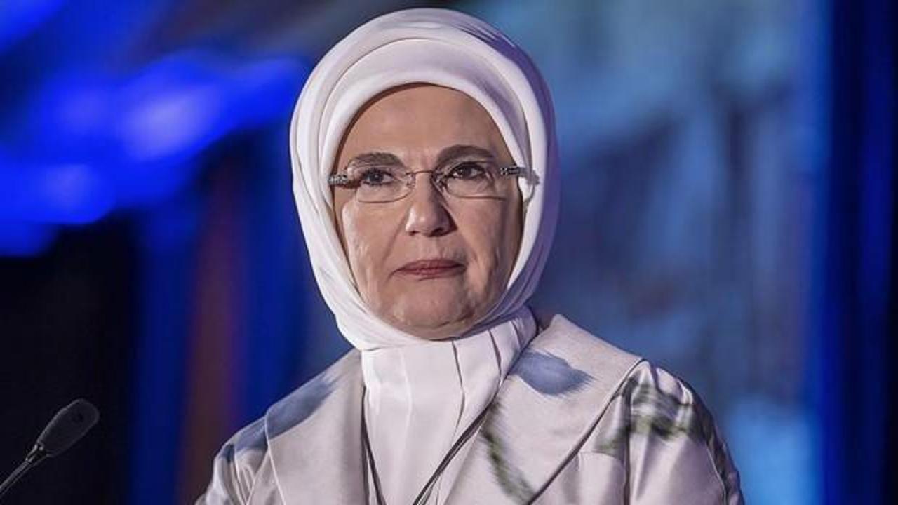 Emine Erdoğan, depremlerin ikinci yılına dair anlamlı bir mesajla birlik