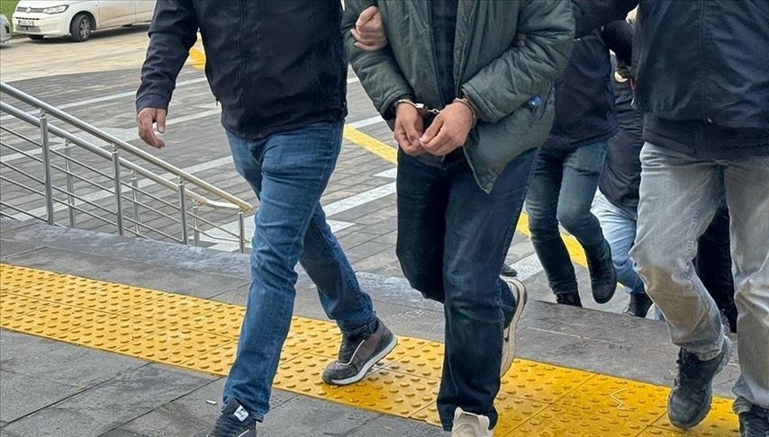 Ereğli'de yazlık hırsızlıklarına yönelik gerçekleştirilen operasyonda 4 şüpheli gözaltına alındı.