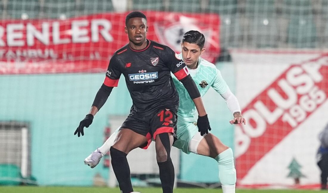 Esenler Erokspor ile Boluspor arasında oynanan karşılaşma 1-1 berabere sonuçlandı.