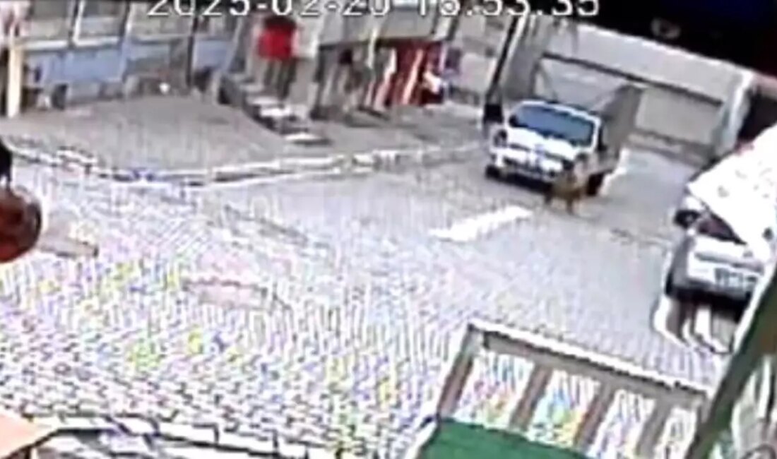 4 yaşındaki çocuk, sokakta oyun oynarken kamyonetin çarpması sonucu hayatını