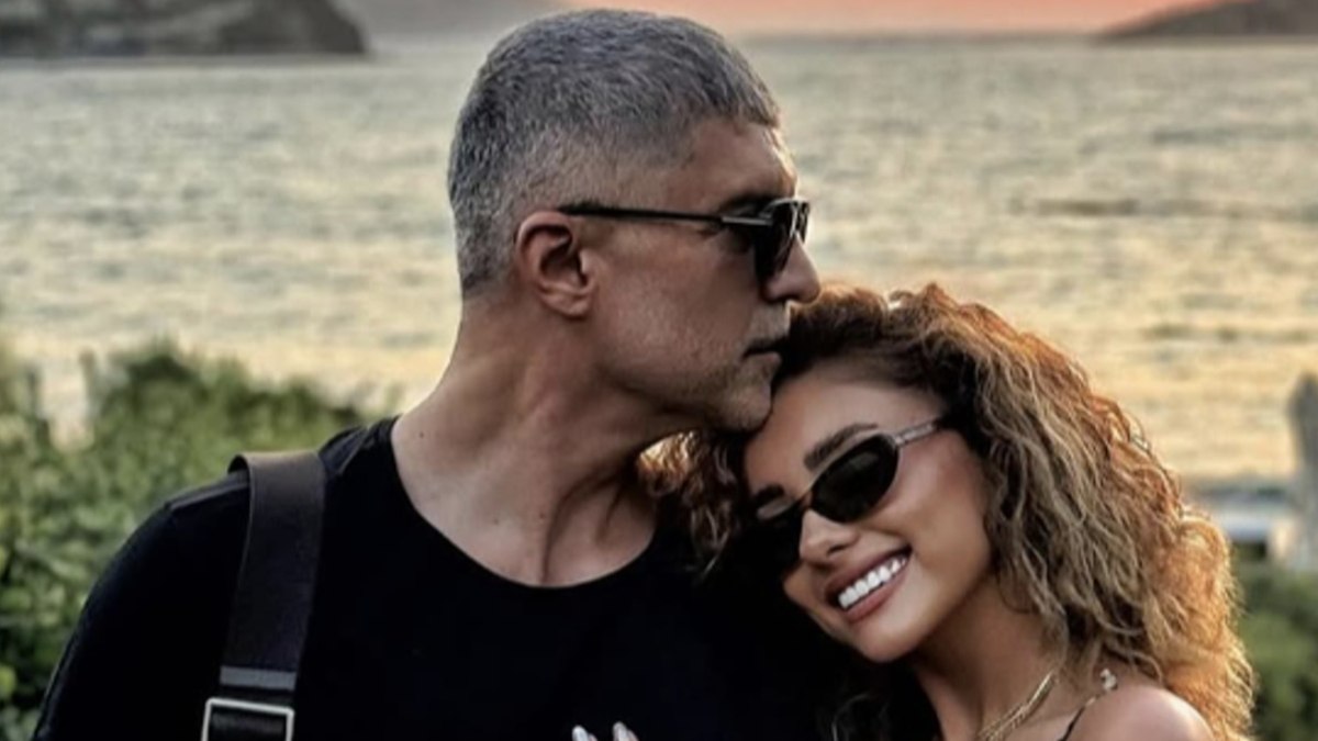 Son vakitlerde ailesiyle yaşadığı tartışmalarla sık sık gündem olan Özcan