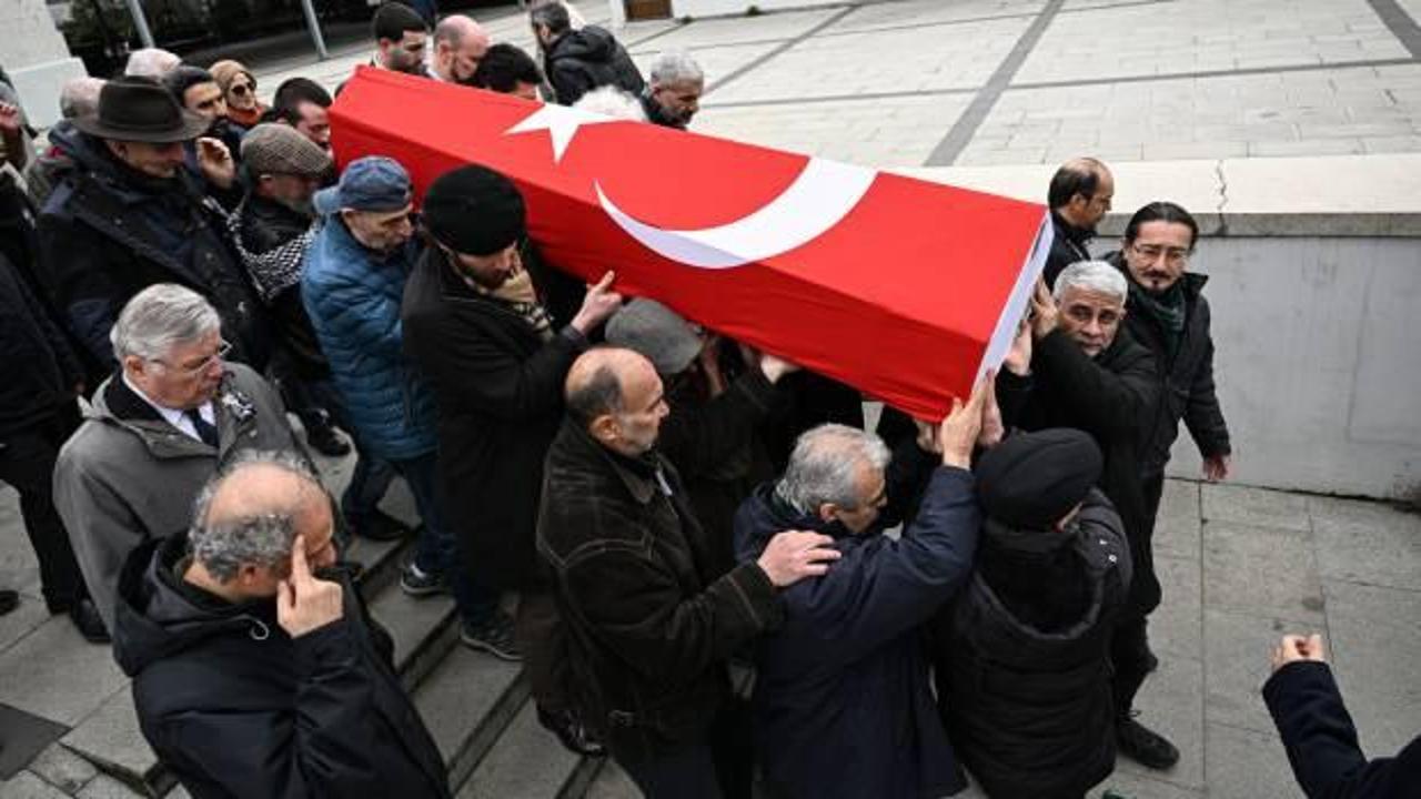 Etem Çalışkan için düzenlenen cenaze töreni, dostları ve ailesi tarafından