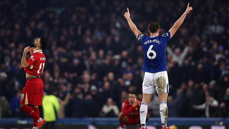 Everton-Liverpool Derbisi: 2-2'lik Beraberlik ve İlginç Olaylar