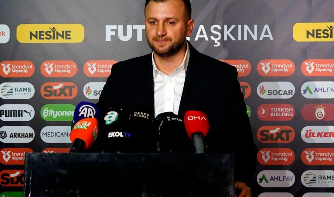 Eyüpspor Asbaşkanı Fatih Kulaksız, Berke Özer ve Fenerbahçe ile olan