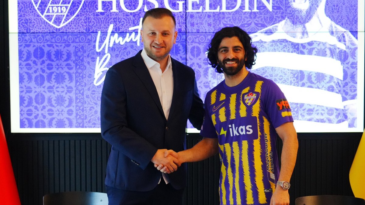 Eyüpspor, genç yetenek Umut Bozok'u kadrosuna kattı. Bu transfer, takımın