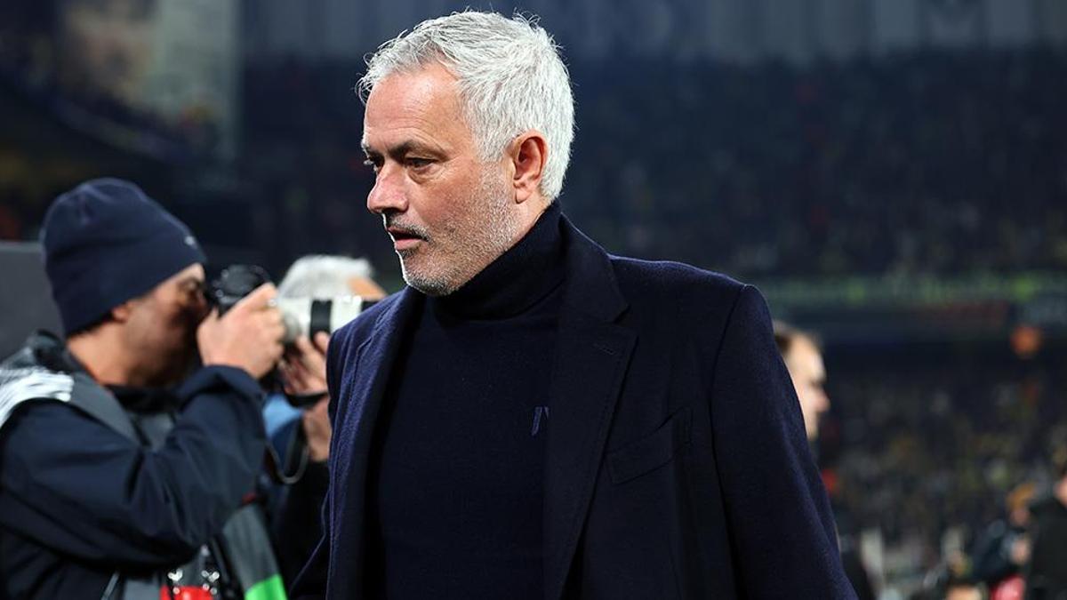Fenerbahçe, Anderlecht ile karşılaştı ve Mourinho'nun başarılı stratejisi maçta belirleyici