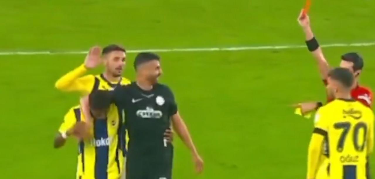 Fenerbahçe, Çaykur Rizespor'u 3-2 Mağlup Etti