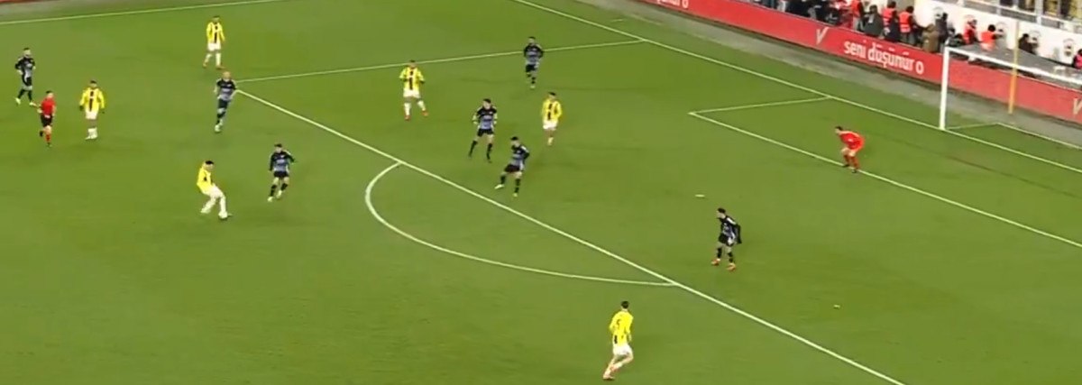 Fenerbahçe, Erzurumspor'u 5-0 Geçti