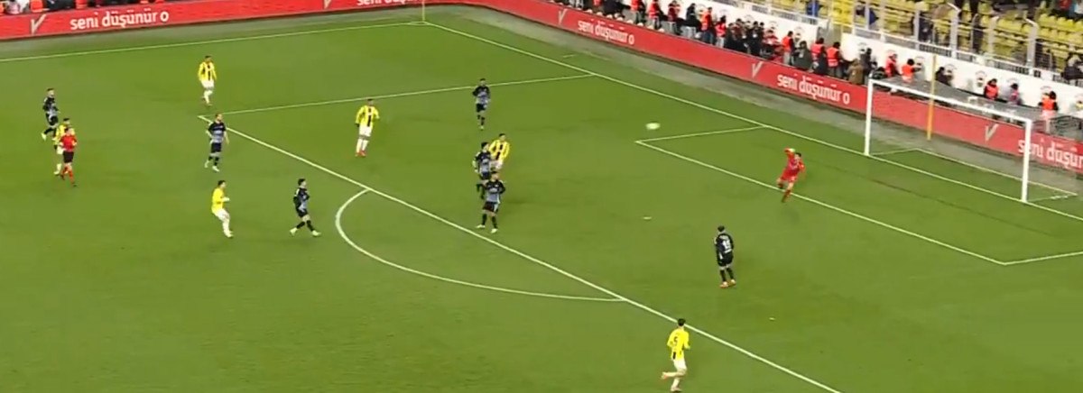 Fenerbahçe, Erzurumspor'u 5-0 Geçti