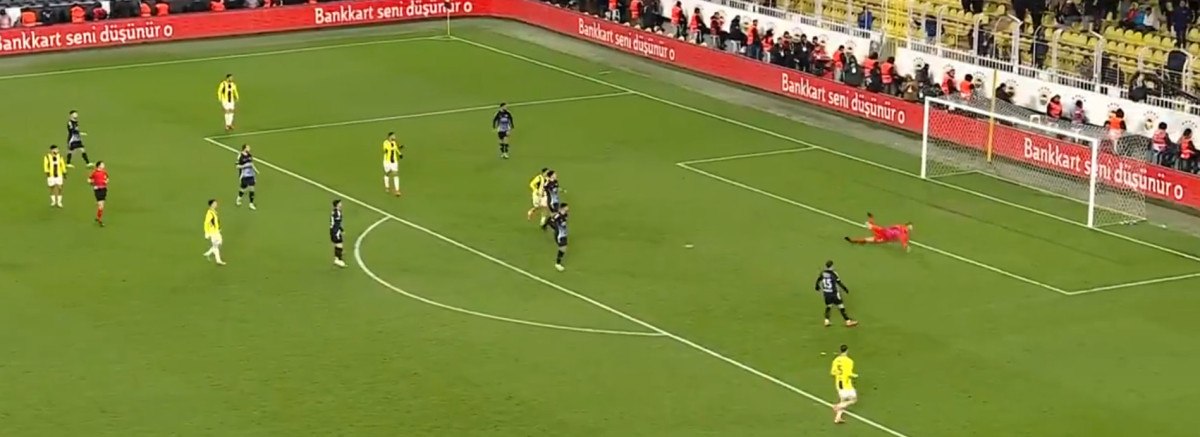 Fenerbahçe, Erzurumspor'u 5-0 Geçti