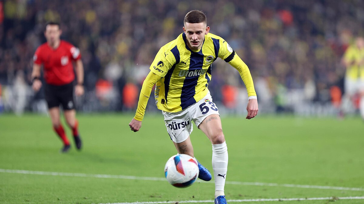 Fenerbahçe, Fiorentina'nın Szymanski için yaptığı teklifi reddetti. Bu kararın arkasındaki