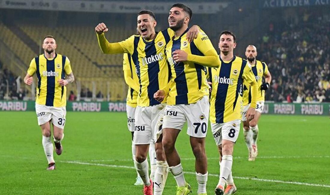 Fenerbahçe'nin ulusal futbolcusu Oğuz Aydın, 3-1 kazandıkları Kasımpaşa maçının akabinde