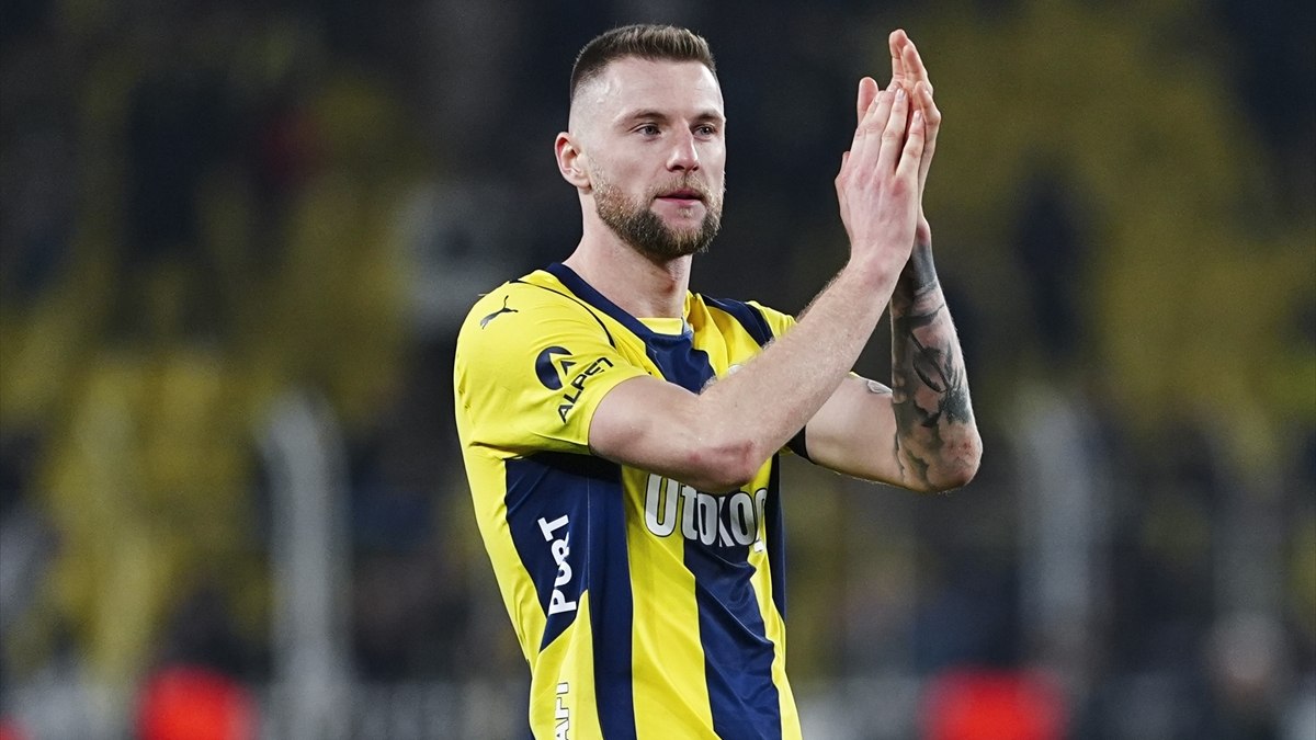 Fenerbahçe, Rizespor'u 3-2'lik skorla geçerek önemli bir galibiyet elde etti.