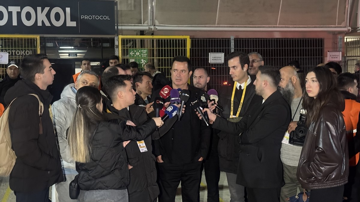 Fenerbahçe, Rizespor karşısında son dakikada kazandı! Maç sonrası Acun Ilıcalı'nın