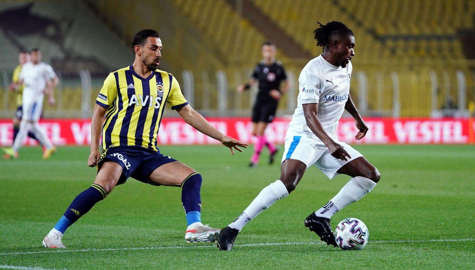 Fenerbahçe, Ziraat Türkiye Kupası'nda Erzurumspor ile karşı karşıya geliyor. Kritik
