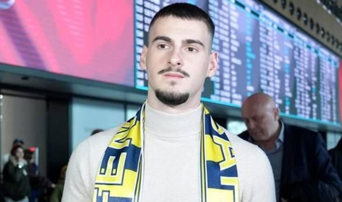 Fenerbahçe, Ognjen Mimovic ile yollarını ayırma kararı aldı. Bu gelişmenin