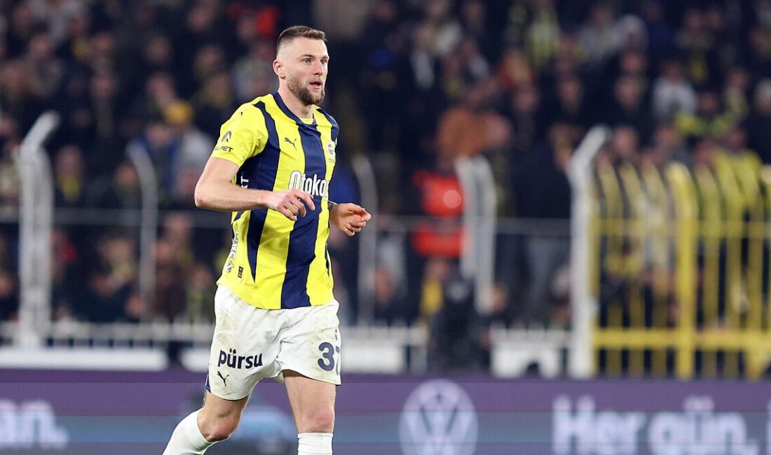Fenerbahçe'de stoper krizi ve sakatlıklar, takımın savunma gücünü sarsıyor. Bu