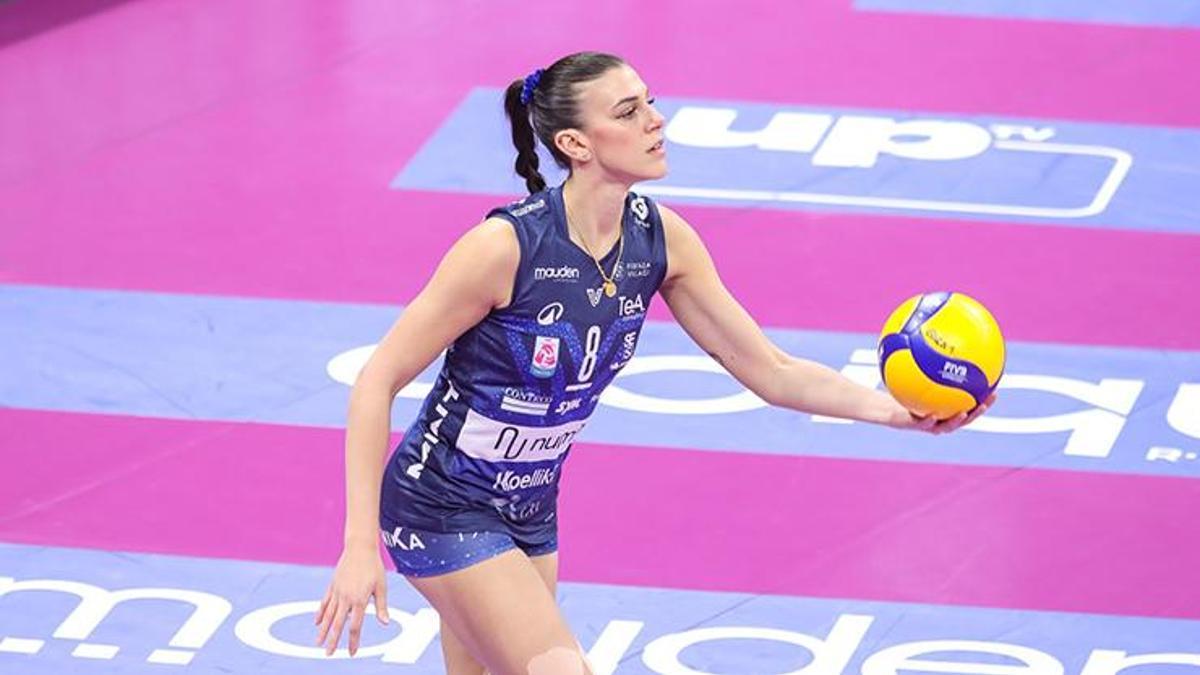 Vodafone Sultanlar Ligi gruplarından Fenerbahçe Medicana, Vero Volley Milano forması