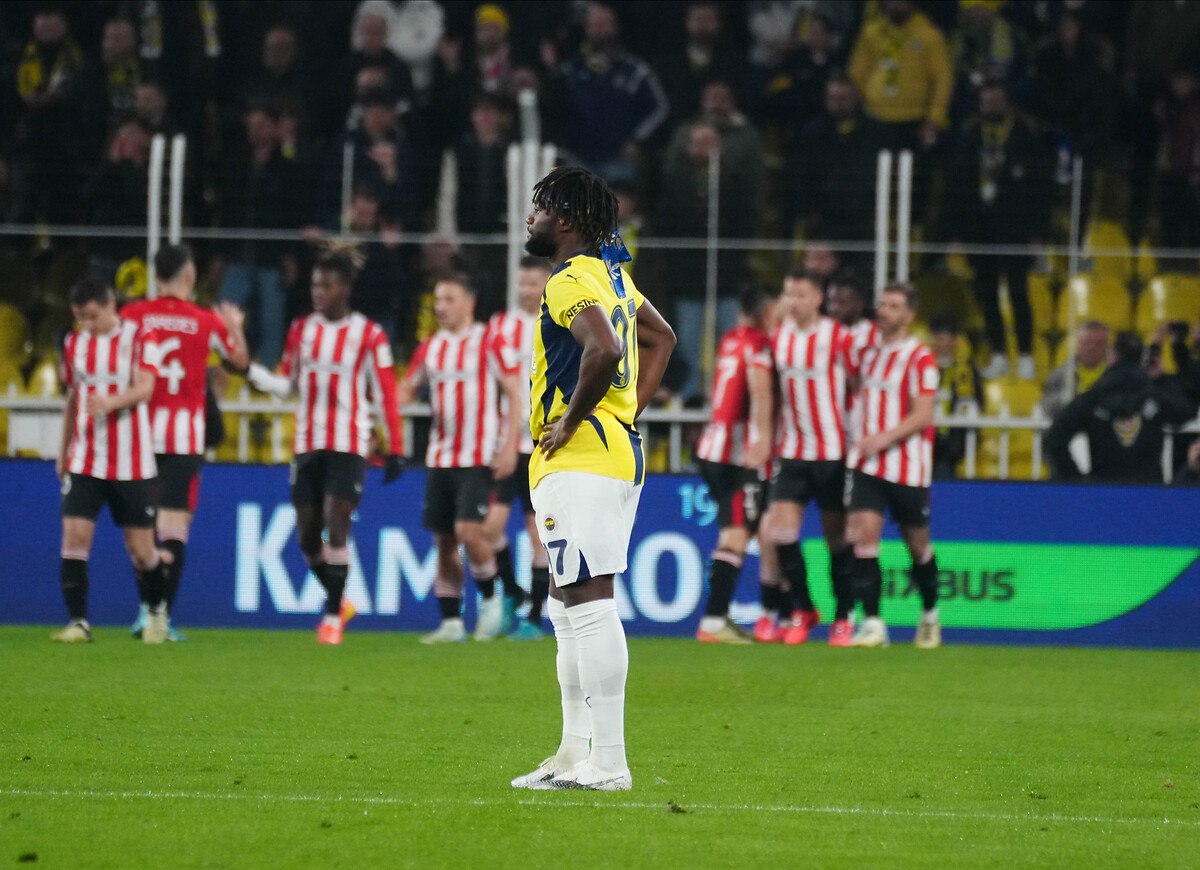 Fenerbahçe'den Napoli'ye Transfer Gündemi