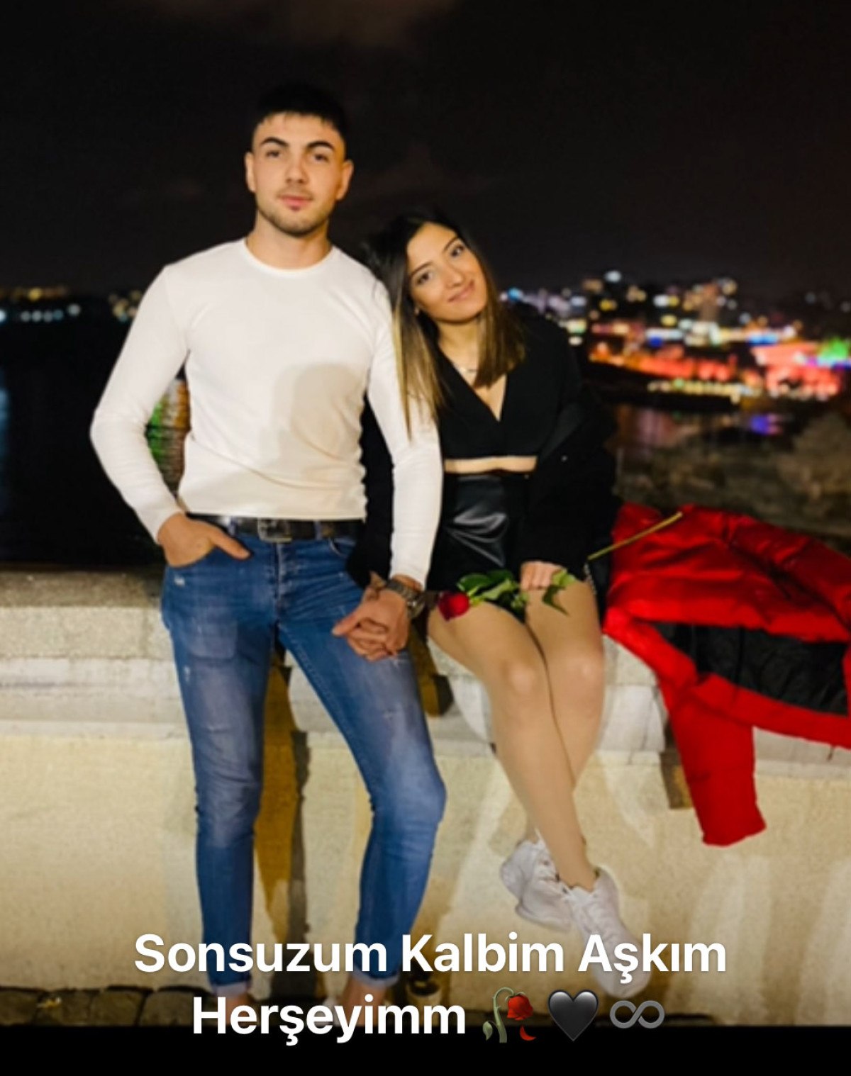 Finike'de Hesap Kavgası: Garson Hayatını Kaybetti