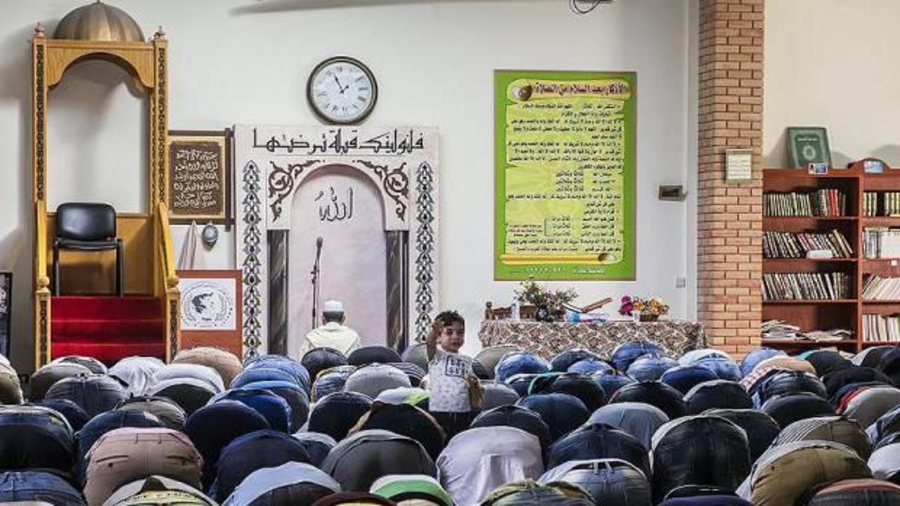 Fransa'da imamlık, Fransa İş Kurumunun meslekler listesine eklenerek bir meslek