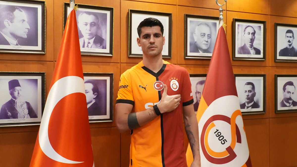 Galatasaray, İspanyol golcü Alvaro Morata'yı kiralık olarak kadrosuna kattı. Transferin