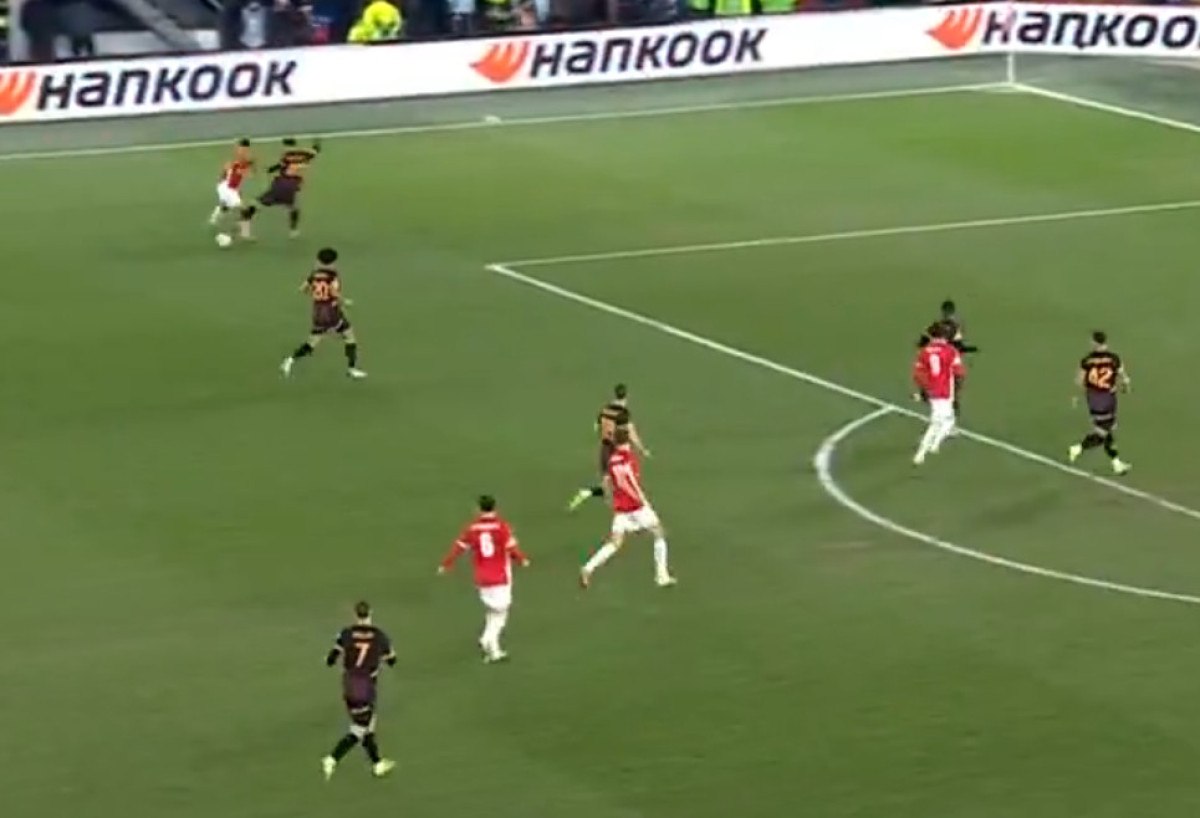UEFA Avrupa Ligi Play-off Turu: Galatasaray vs AZ Alkmaar