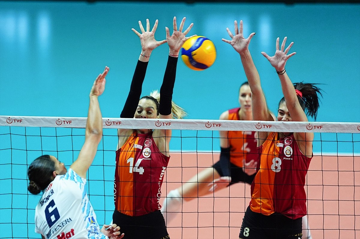 Galatasaray, CEV Challenge Kupası Yarı Finalinde Mağlup Oldu
